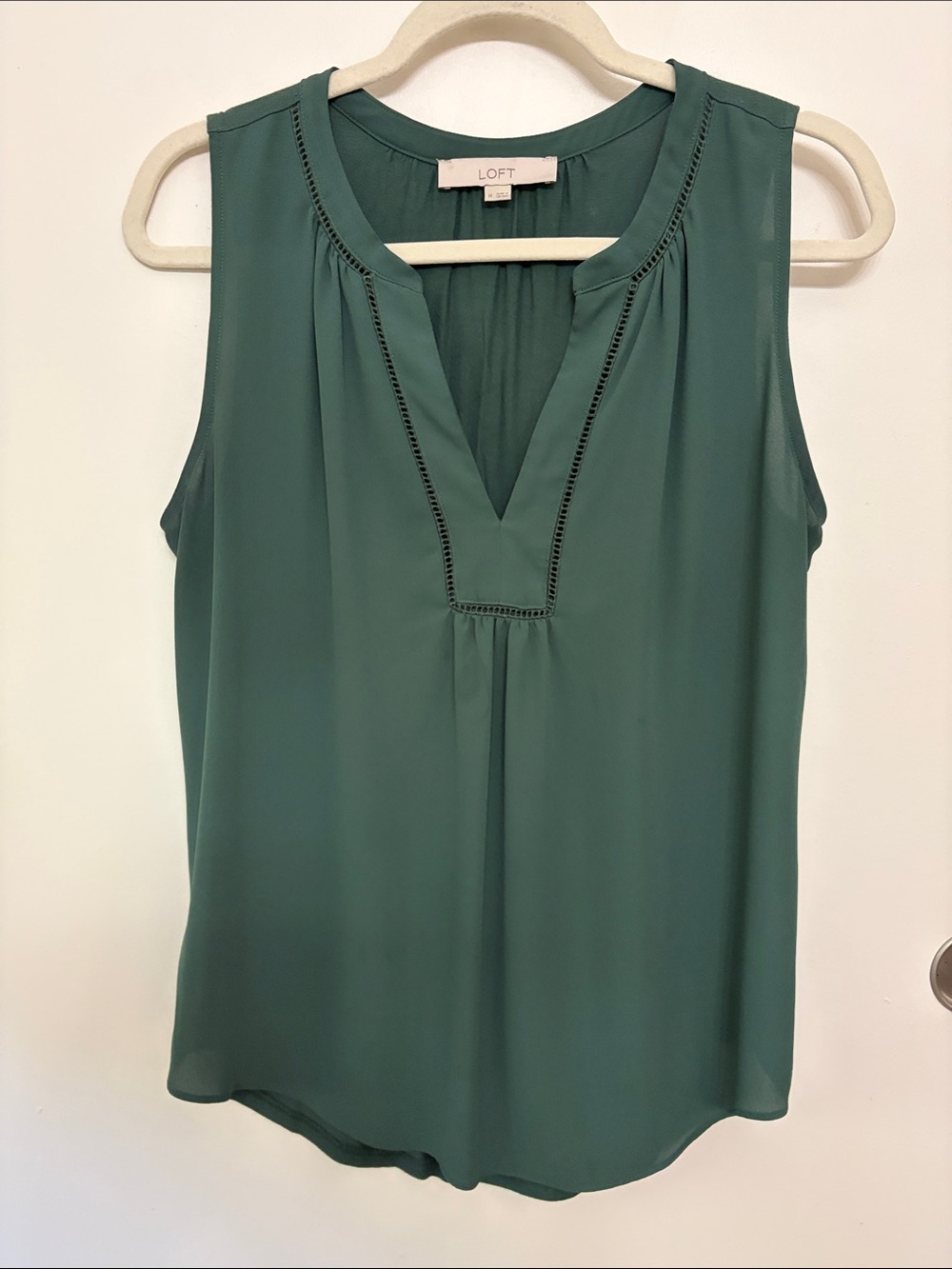 LOFT Sleeveless V-Neck Shell Top